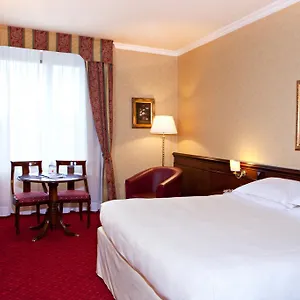 Atahotel Executive 4*, Milan Italy